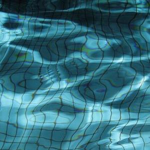 苏晴被弄到高潮下不了床
